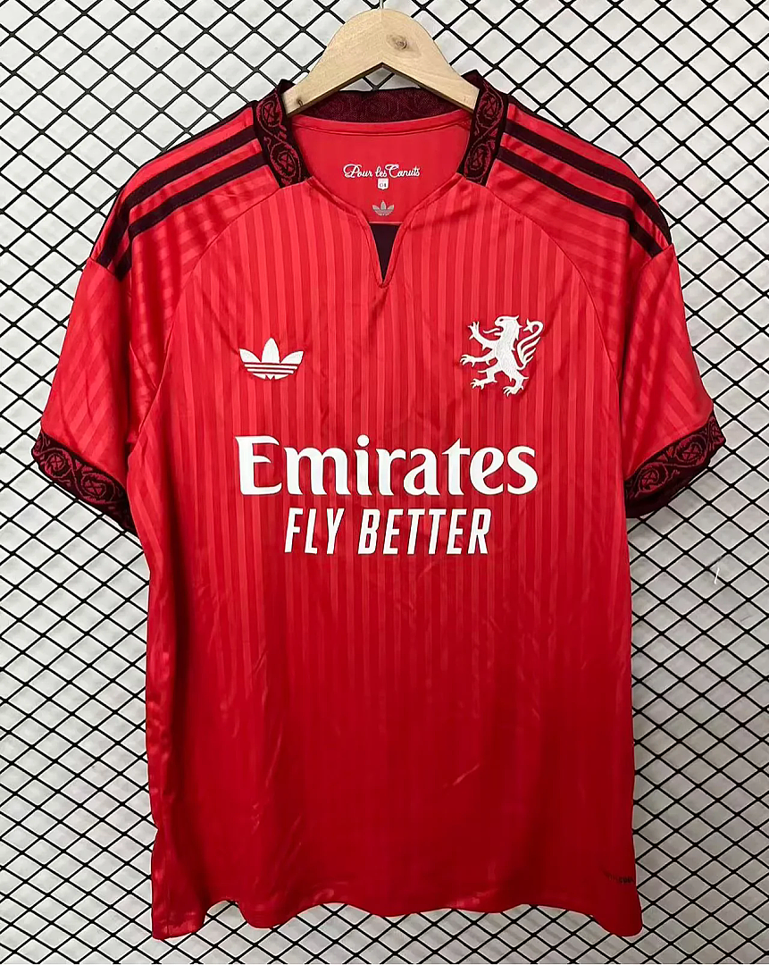 Olympique Lyonnais Visitante / Versión Fan / 26-27